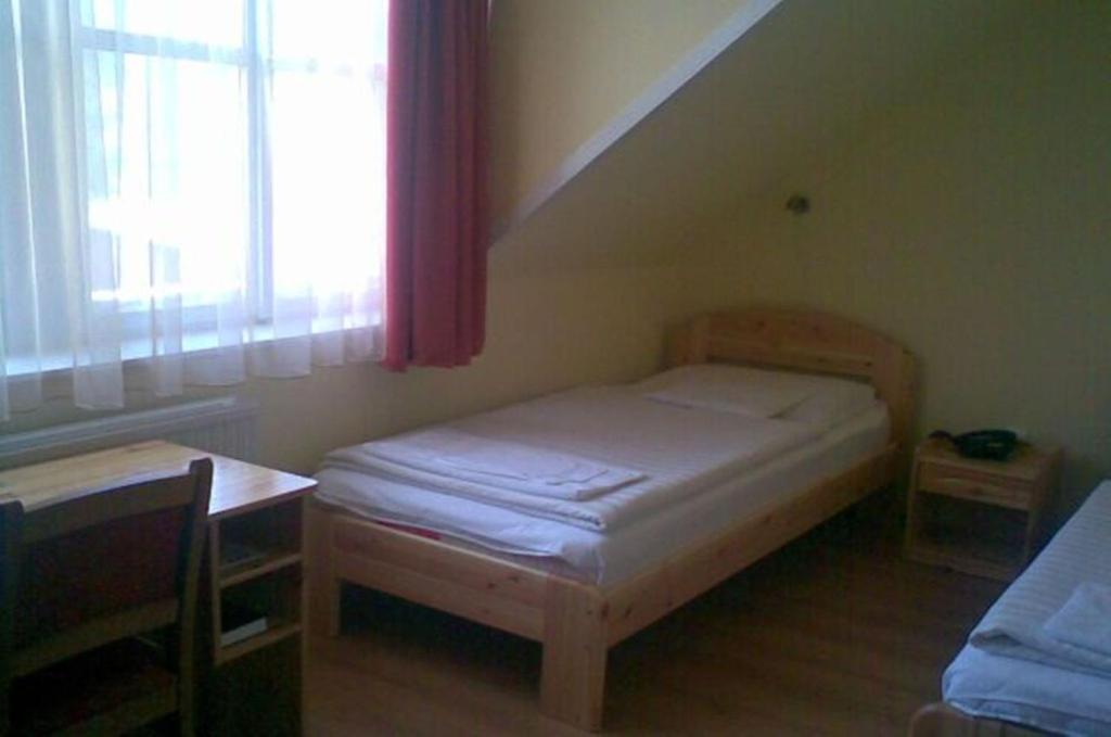 Thermal Apartmanhaz Komárom Rum bild